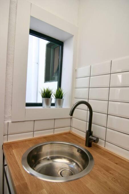 Nuevo, Recien Remodelado: Estudio Para 3 Personas Vigo Kültér fotó