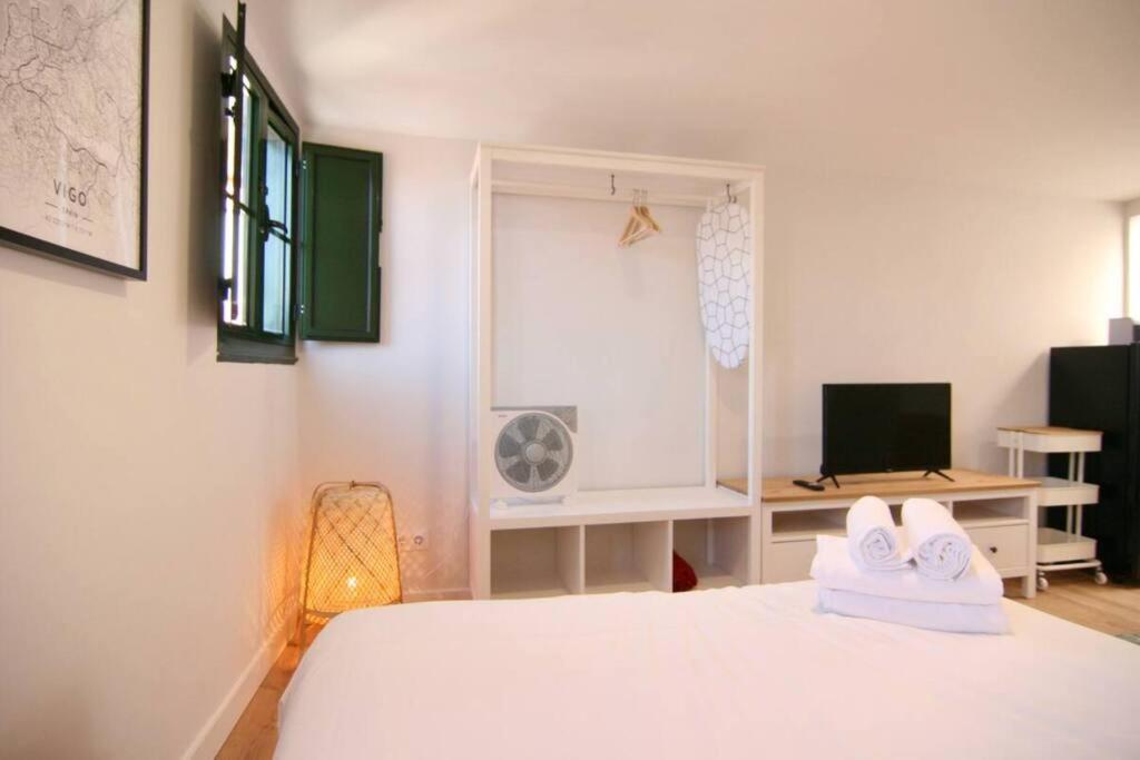 Nuevo, Recien Remodelado: Estudio Para 3 Personas Vigo Kültér fotó
